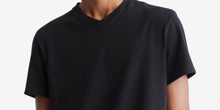 Calvin Klein Men's Smooth Cotton Solid V Neck T-Shirt Black Size Medium