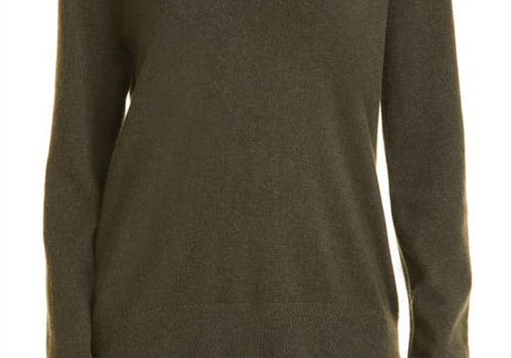 Vince Weekend V-Neck Cashmere Sweater in 355Dkp-Dk Pine , Size Small Green