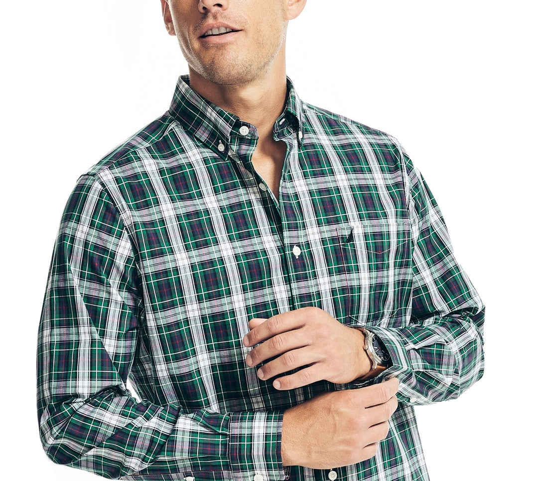 Nautica Men's Wrinkle-Resistant Wear To Work Holiday Shirts Green Size Medium