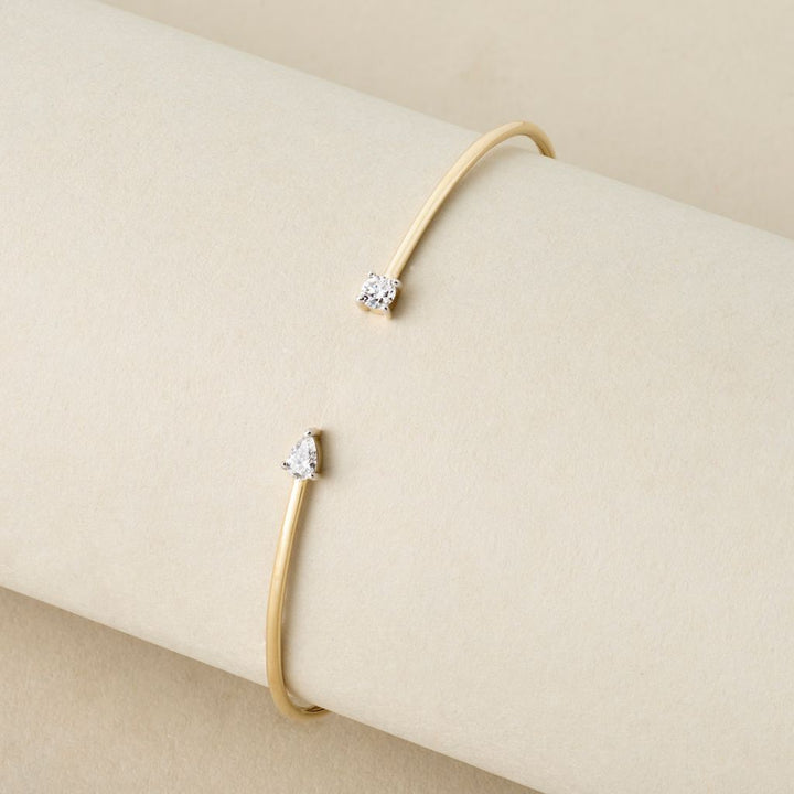 Peace Jewelers 14K Gold 0.30ctw Pear & Round Lab Grown Diamond Bracelet