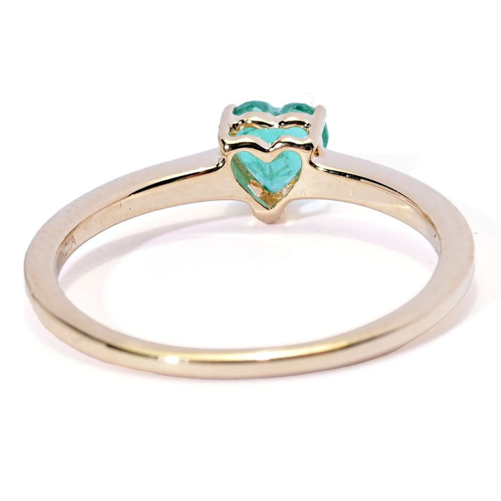 Gem Treasures 14K Gold 5mm Heart Shape Zambian Emerald Solitaire Ring