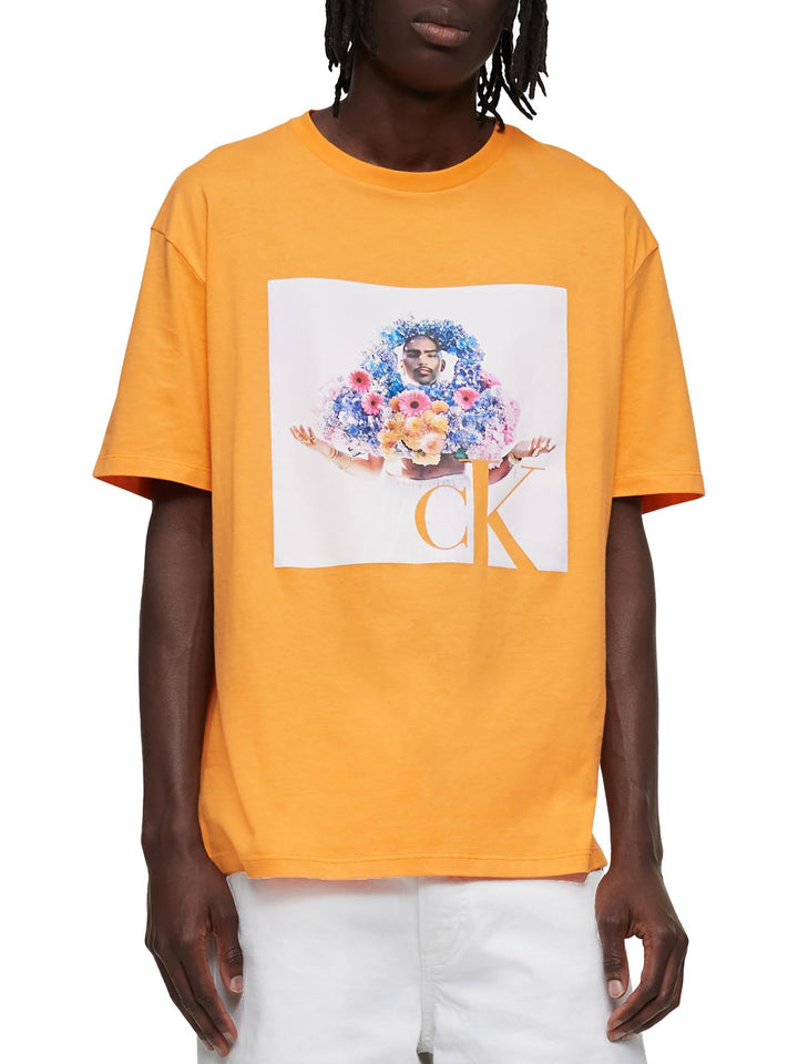 Calvin Klein Men's Relaxed Fit Pride Graphic Crewneck T-Shirt Orange