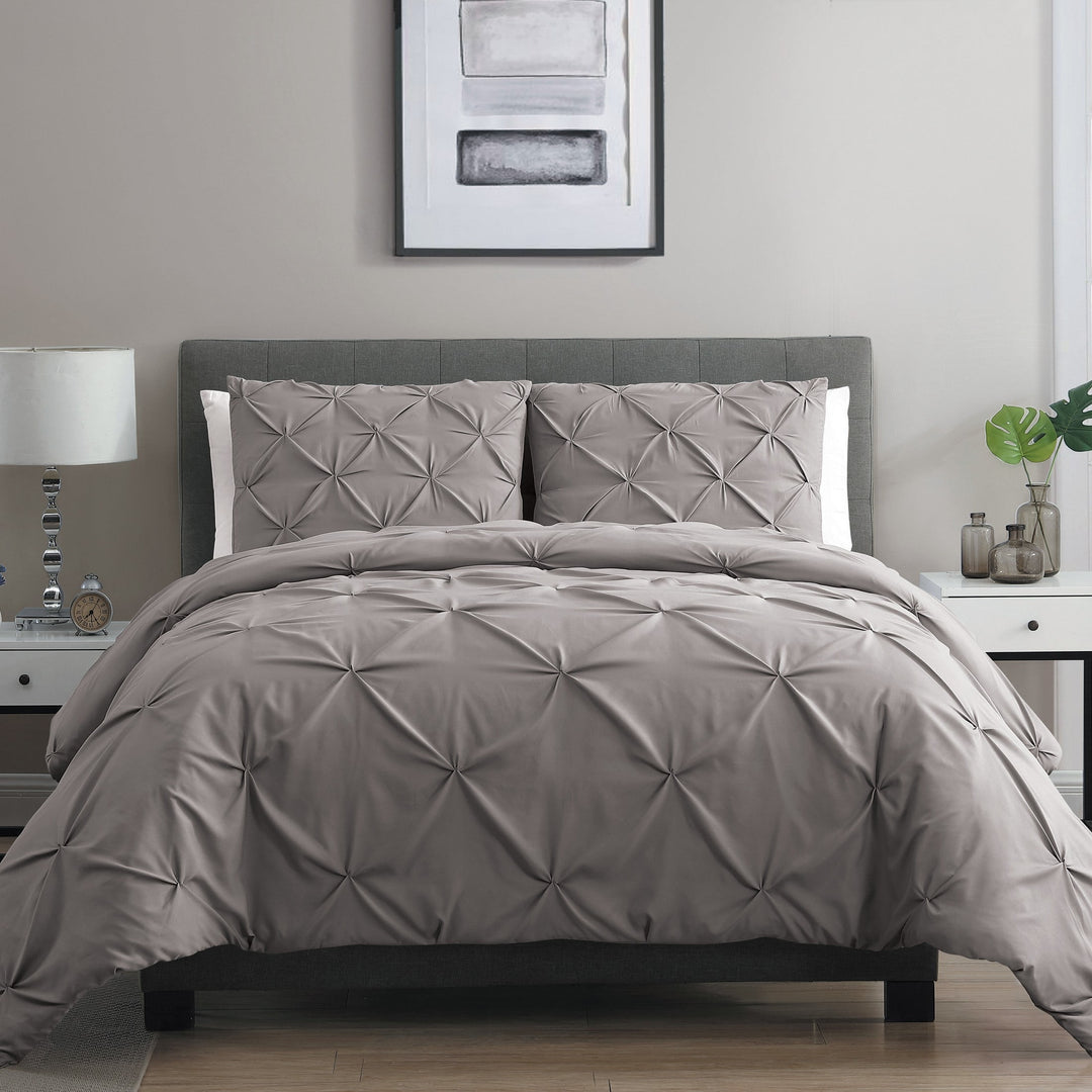 Vcny Home Carmen 3-Pc. Ruched Duvet Cover Set Bedding Gray Size Queen