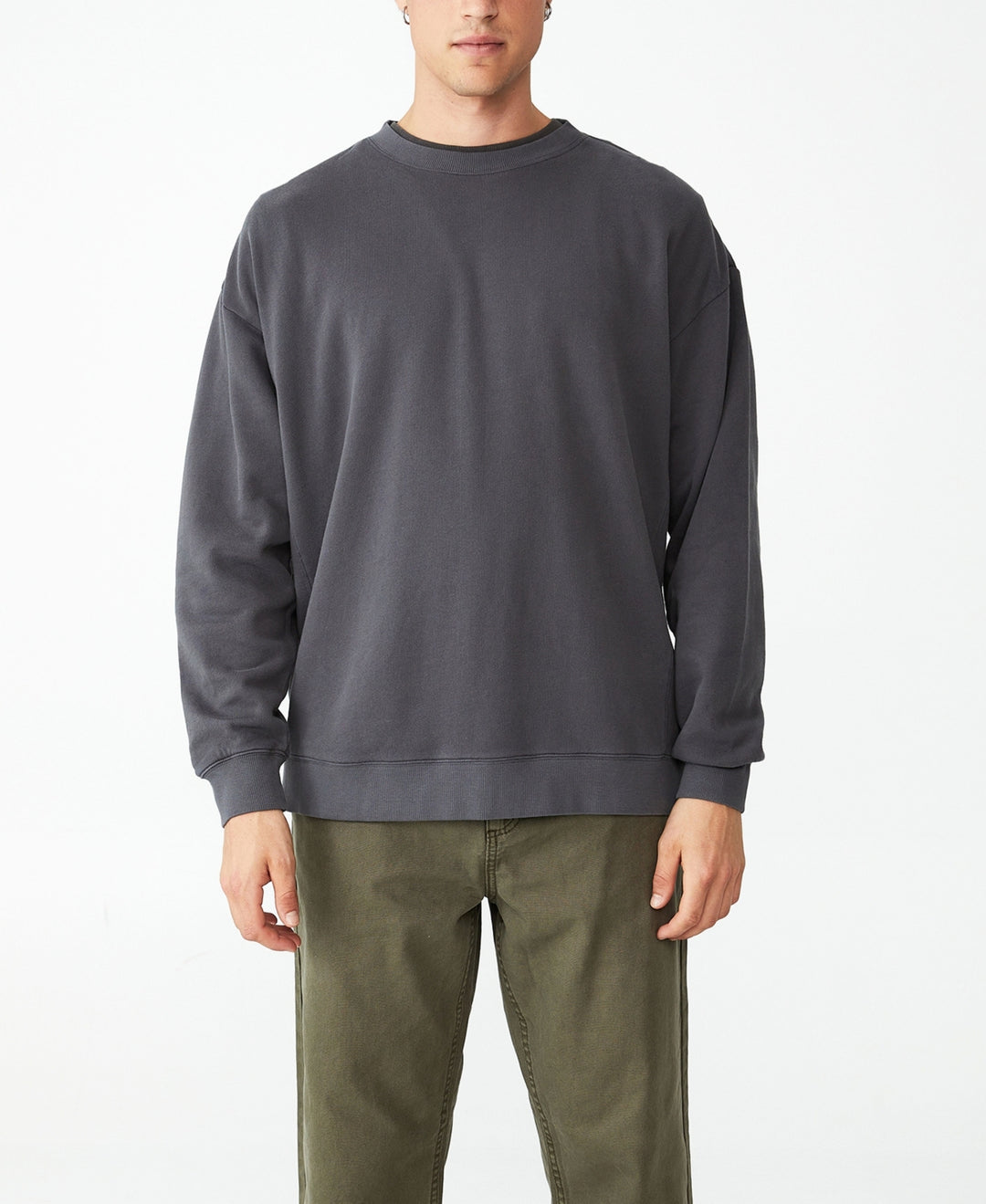 COTTON ON Men's Pigment Dyed Oversized Crew Sweatshirt Gray Size Large