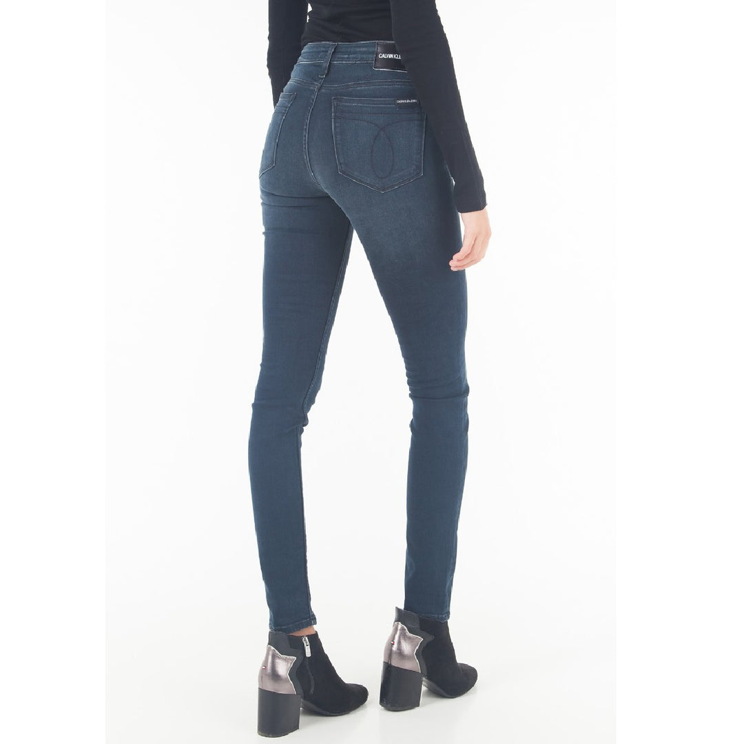 Calvin Klein Women's Mid Rise Super Skinny Leg Centenal Blue