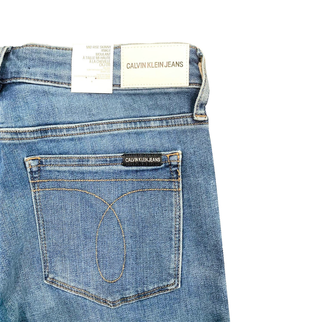 Calvin Klein Women's Mid Rise Skinny Fit Jeans Mallibu Blue Mid Size 29"