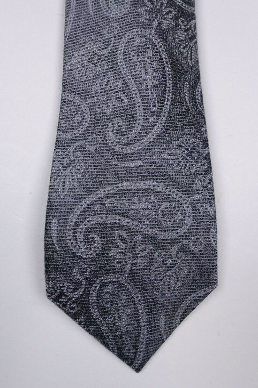 Michael Kors Men's Artisinal Shadow Paisley Tie Gray Size Regular